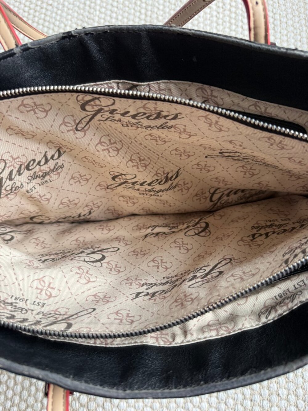 GUESS | Denim Y2K Logo Large Shoulder Tote Bag - Picture 14 of 15